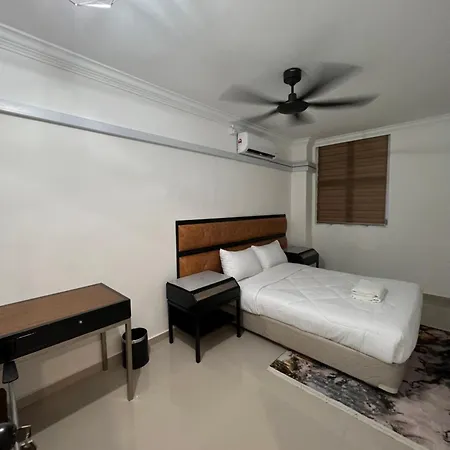 Laena Homestay Kangar Exterior photo